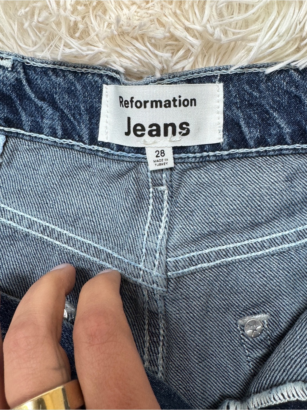Reformation ‘Cowboy High Rise’ Jean Shorts - Women’s 28, Blue - Picture 4 of 5